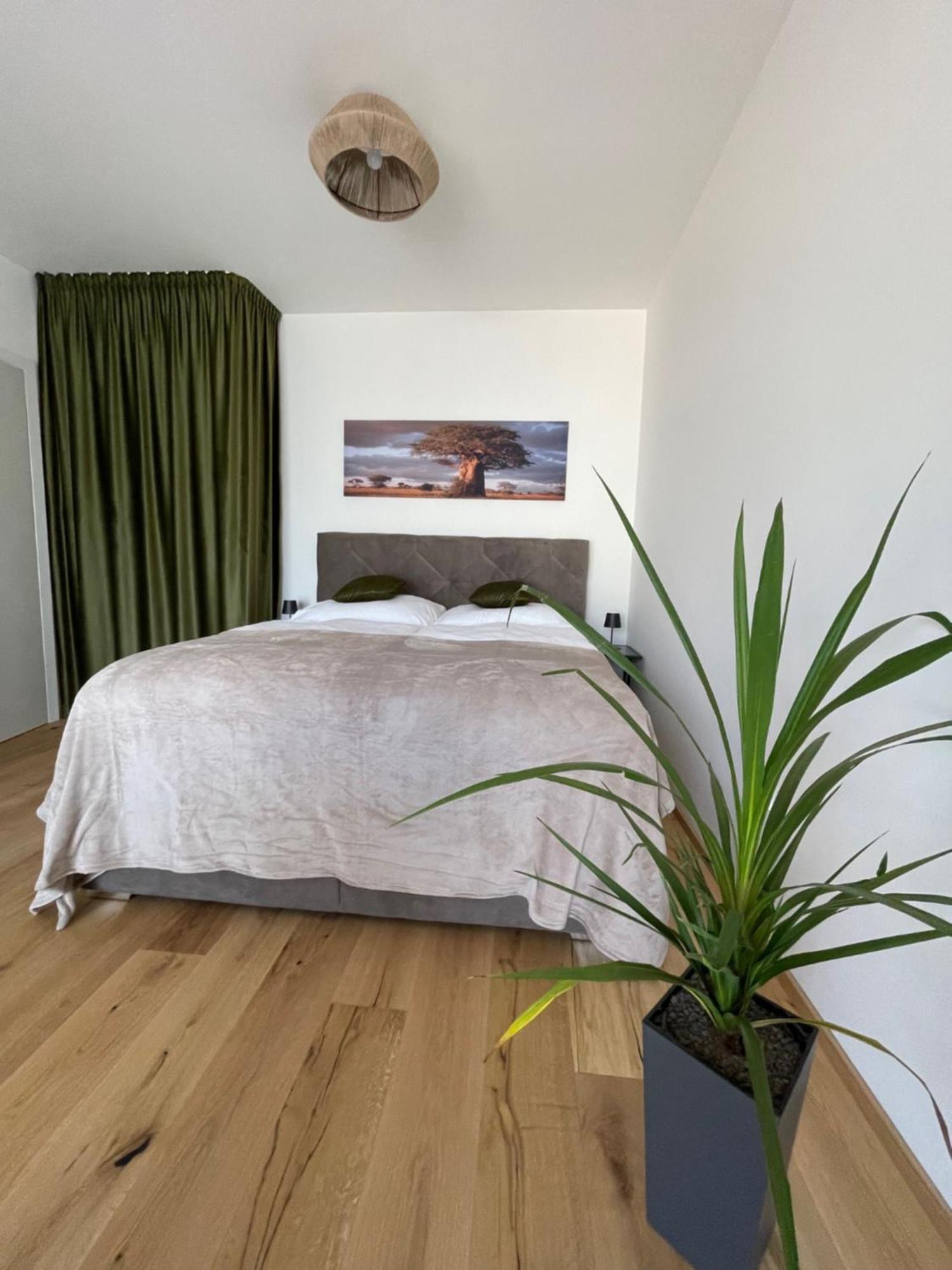 H52 Apartments 브르노 외부 사진