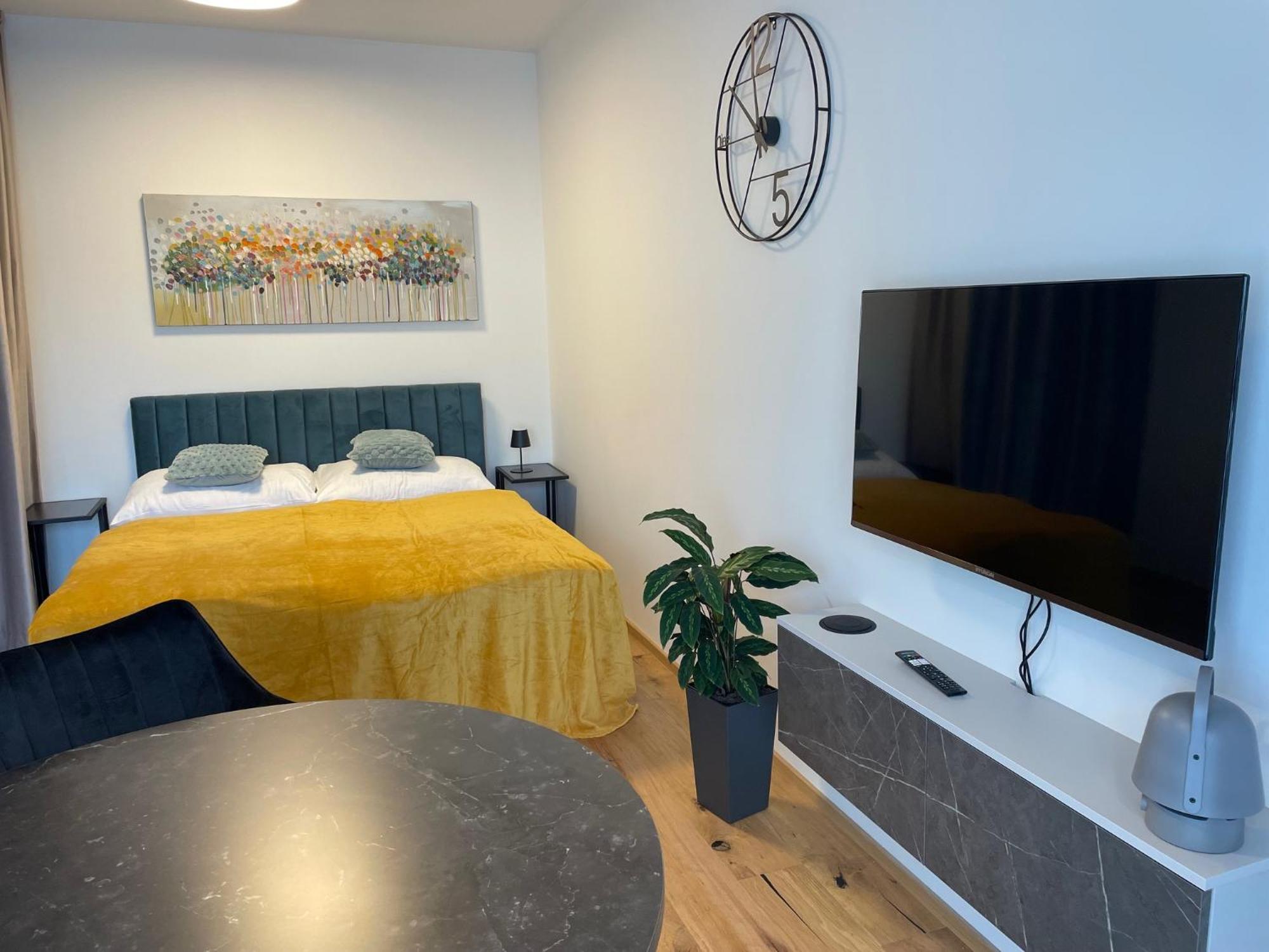 H52 Apartments 브르노 외부 사진