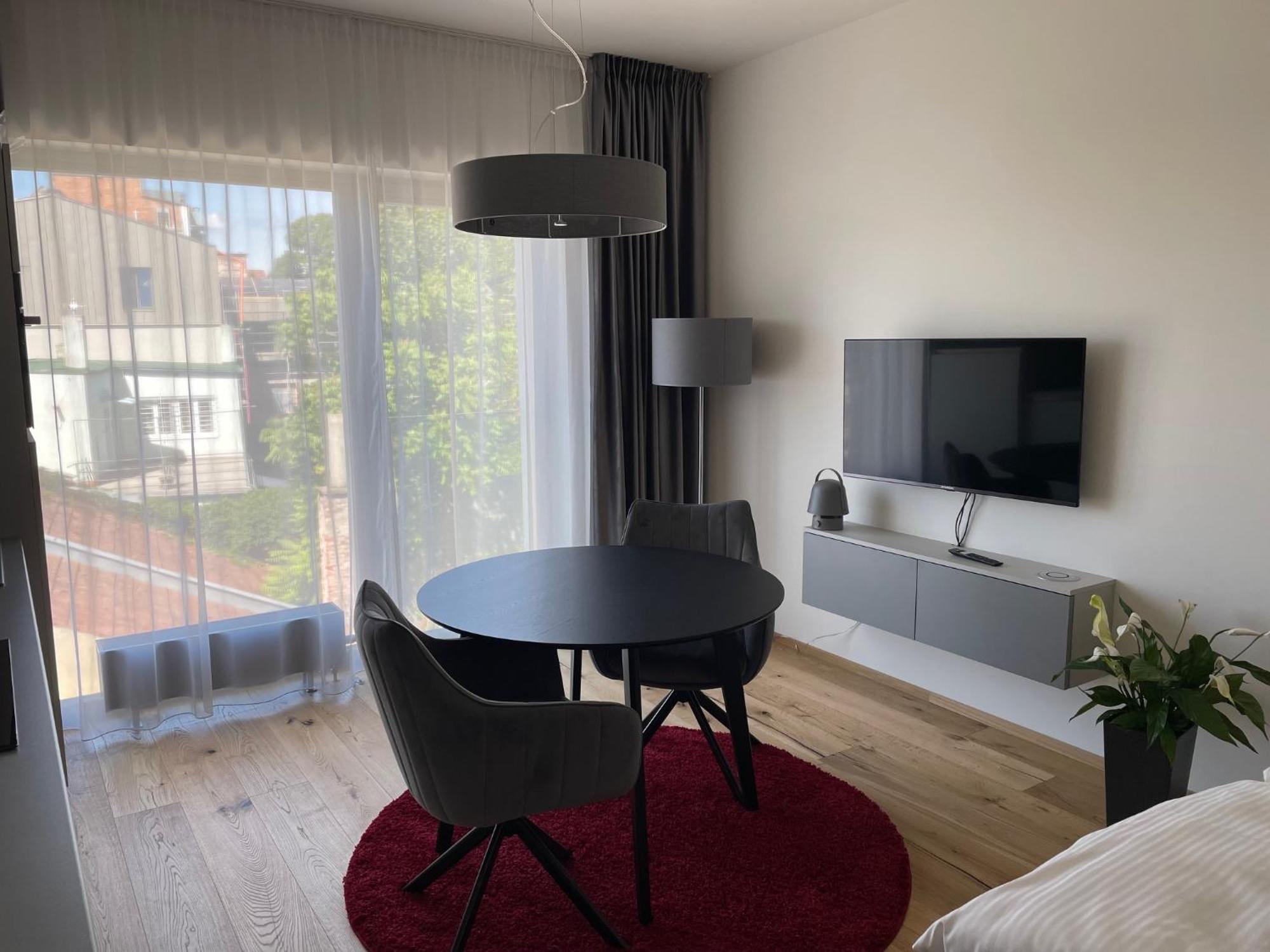 H52 Apartments 브르노 외부 사진